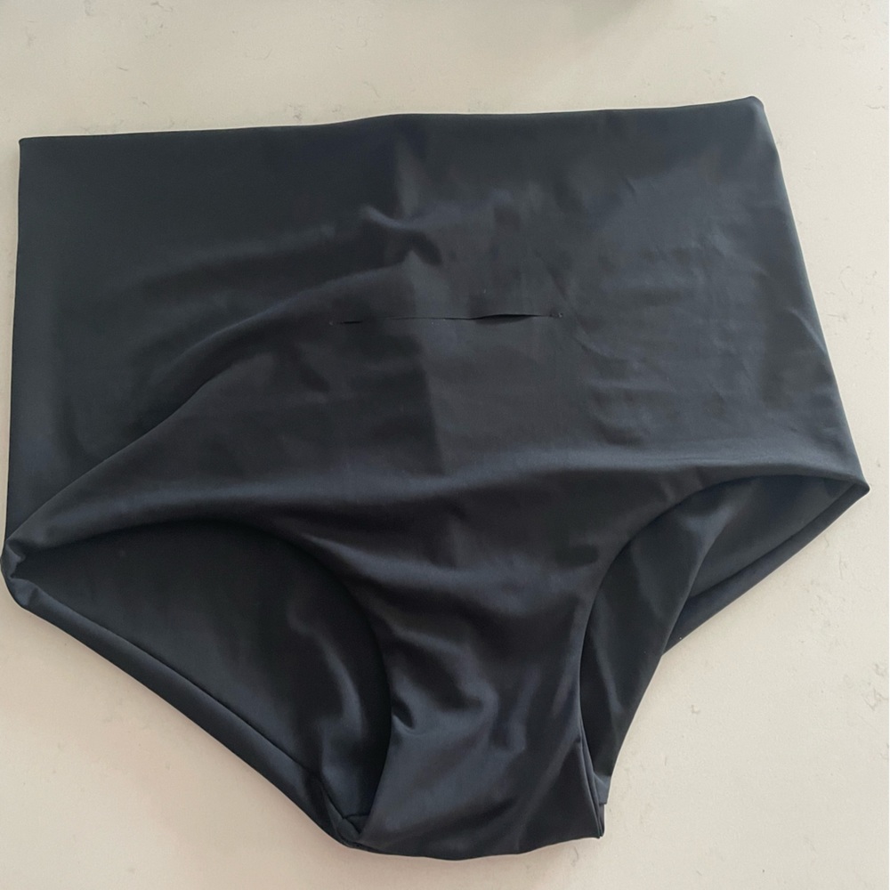 Nyssa postpartum underwear L/XL 3 pairs maternity